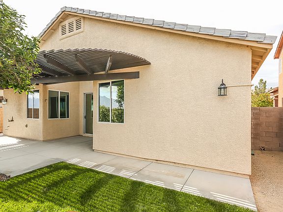 4th image of 9024 Black Elk Ave