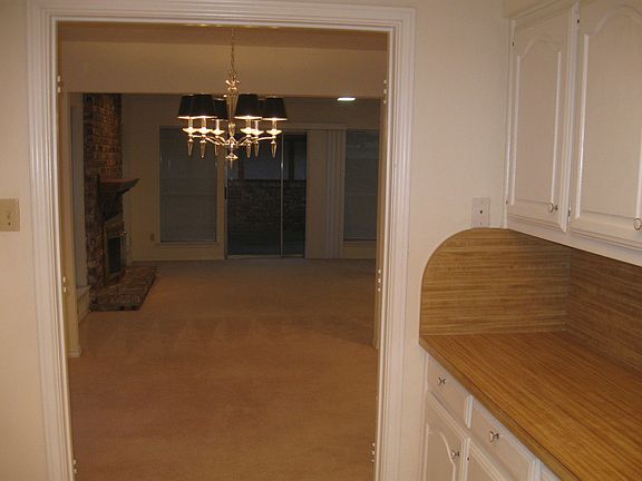 5th image of 3327 Lanarc Dr