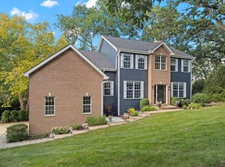 399 Asbury Ave, Fox River Grove, IL 60021