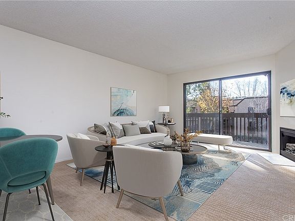 2nd image of 22100 Burbank Blvd Unit 311A