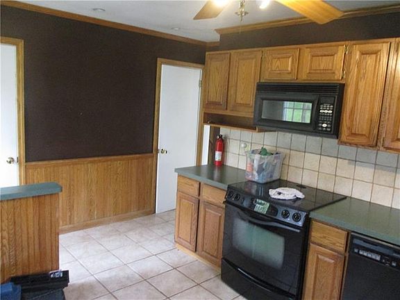 4th image of 2498 Driftwood Dr