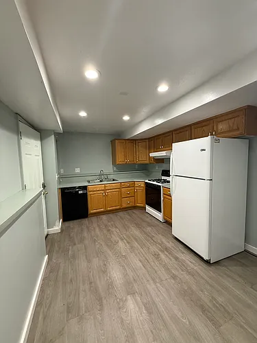 1092 N 575 W Photo 1