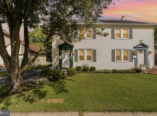 129 E Market St, Lititz, PA 17543