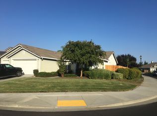 1400 Belden Ct, Dixon, CA