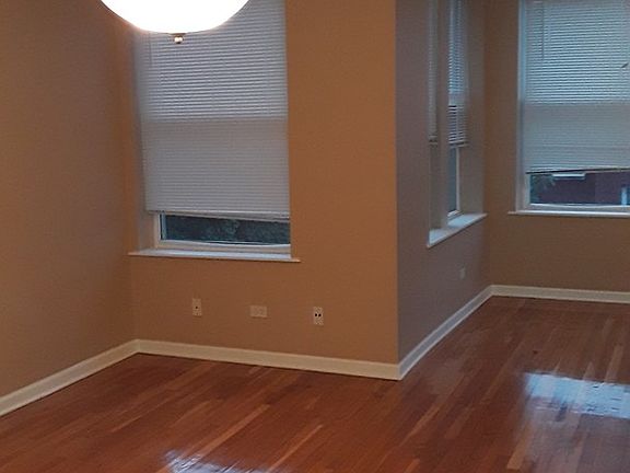 3rd image of 6758 S Clyde Ave APT 3