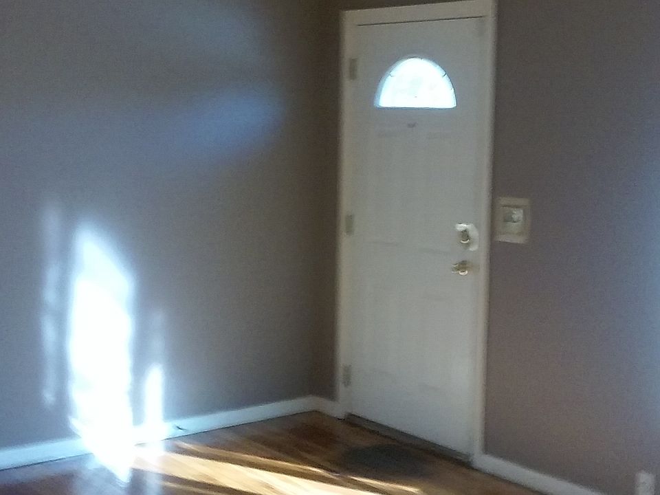 1st image of 8011 Evergreen Ave