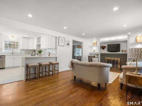 105 Hyde Road, West Hartford, CT 06117