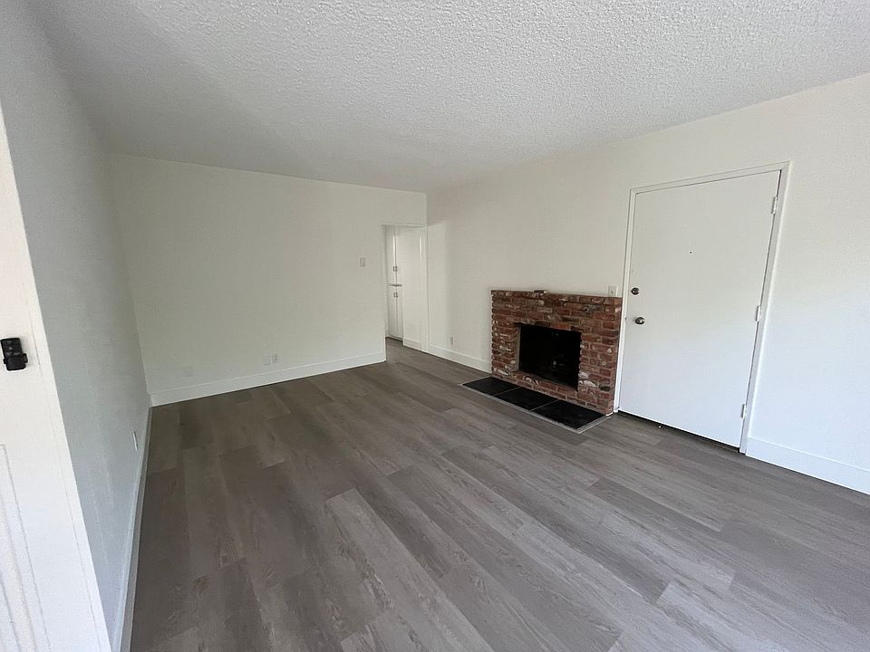 1st image of 1407 Brockton Ave #5-15