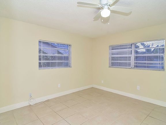 4fb33169-9284-4a2d-b512-822030949bb6-w_1500-h_1000