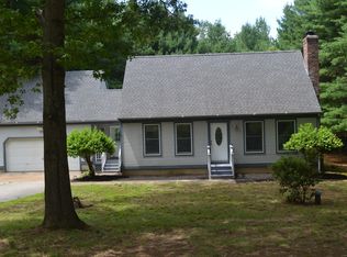 382 Cabin Rd, Colchester, CT 06415