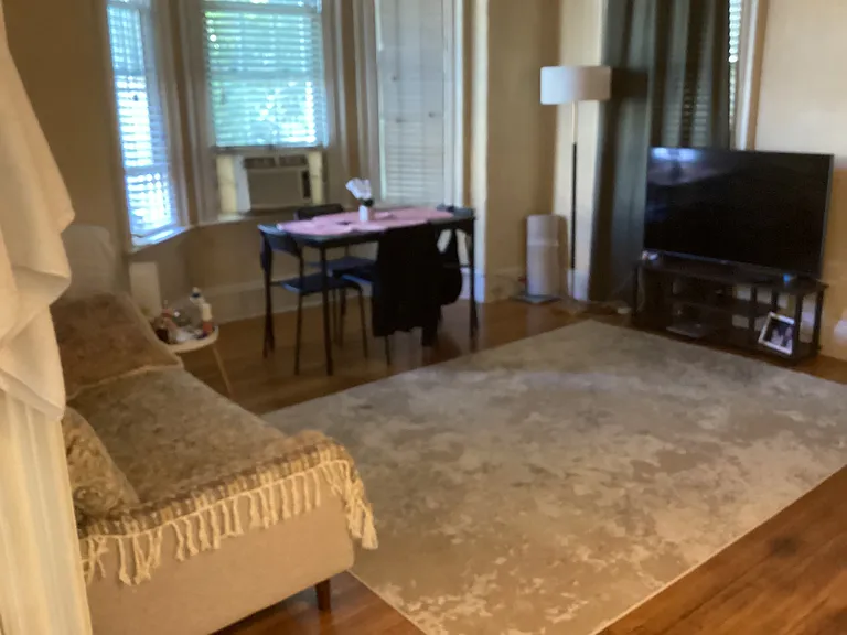 84 Brook St — Photo 3