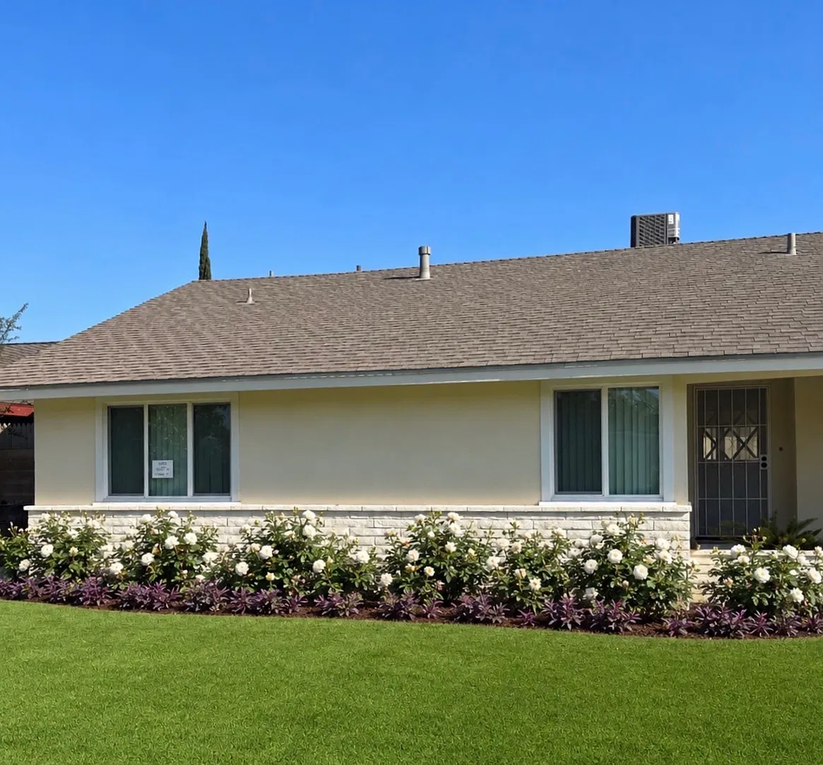 4 bed, 1948 sqft, $4,300 — Photo 3