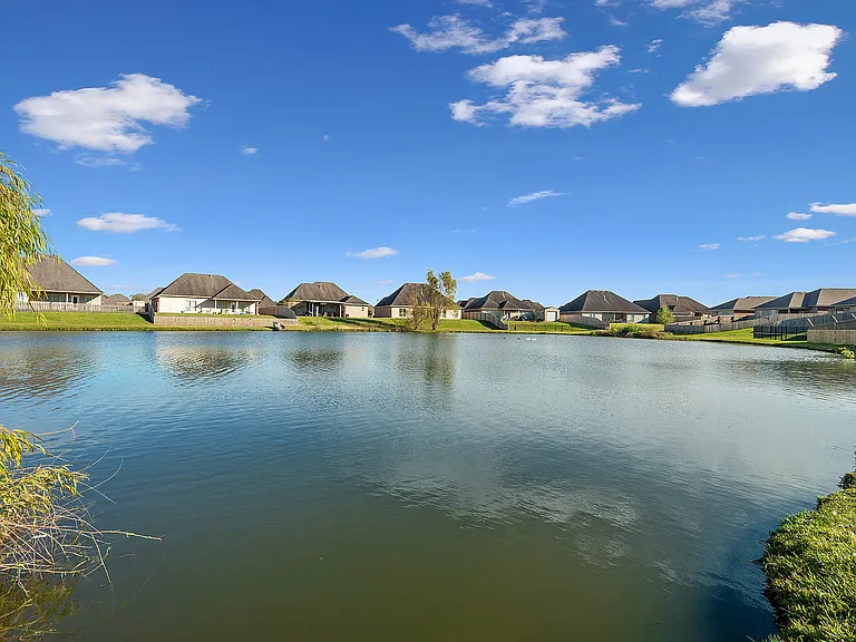 16280 Timberstone Dr — Photo 2