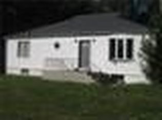 25545 W Grant St, Ingleside, IL 60041