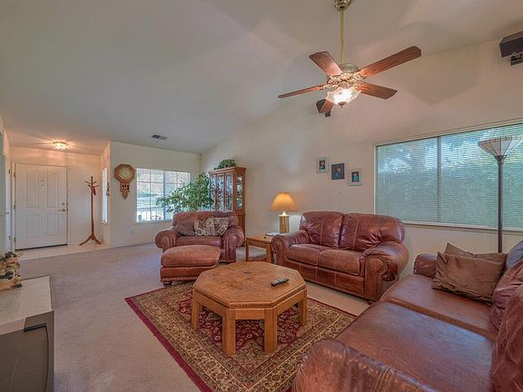 5th image of 2100 Burlwood Dr