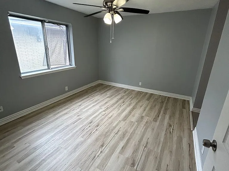 2021 Aloha Dr — Photo 17