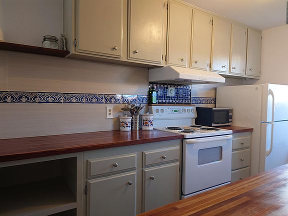 5th image of 870 B Ave #304