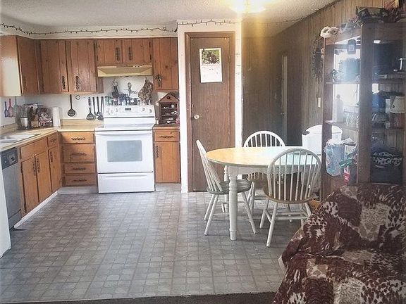 3rd image of 8605 E Hunt Dr