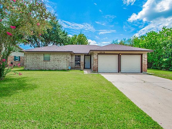2nd image of 1818 Meadow Creek Dr