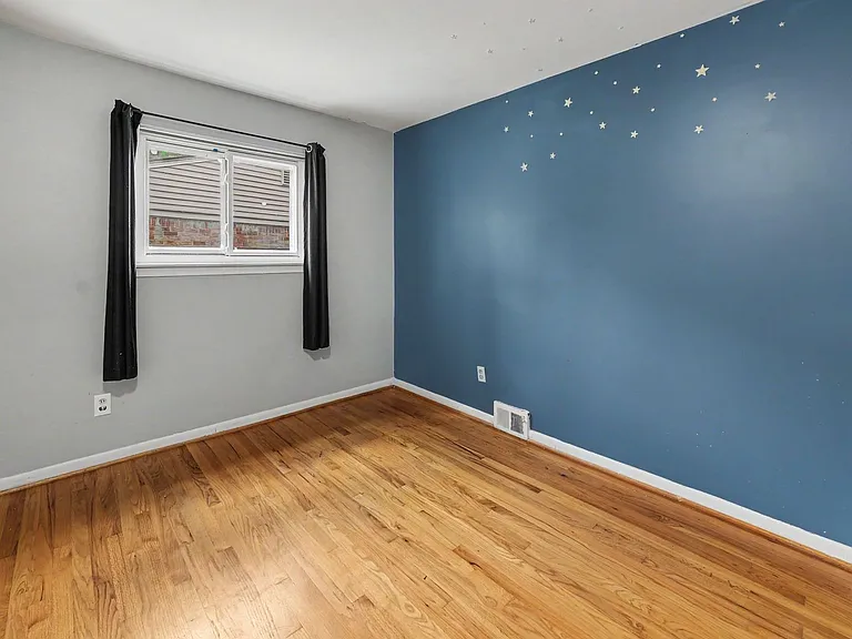 29668 Edward Pl — Photo 10