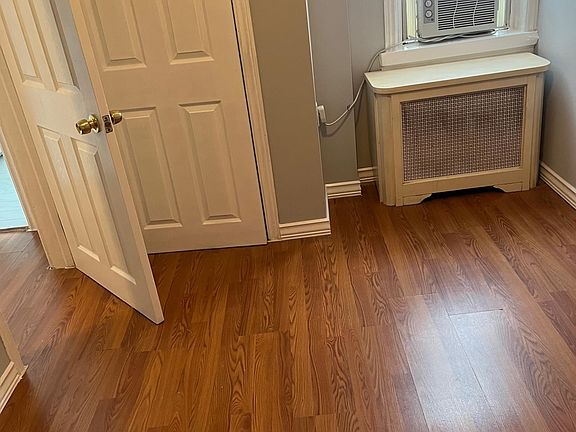 4th image of 3260 Almond St