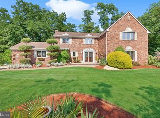 10 Red Hawk Rd N, Colts Neck, NJ 07722