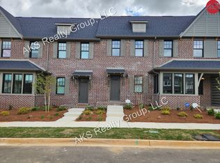 1206 Windsor Sq, Birmingham, AL 35242