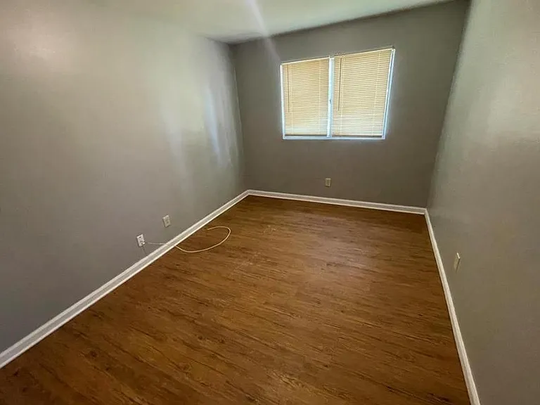 862 Saint Benedict Dr — Photo 8