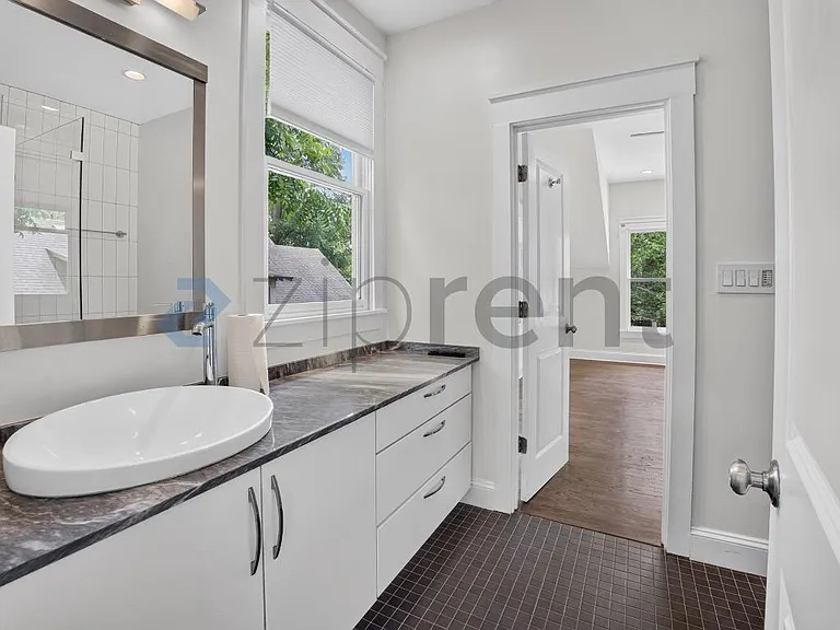 811 Verner St NW — Photo 24