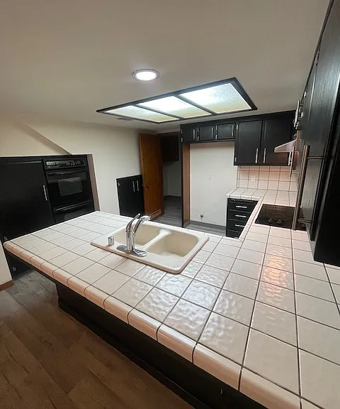 2700 Barrington St #C — Photo 2