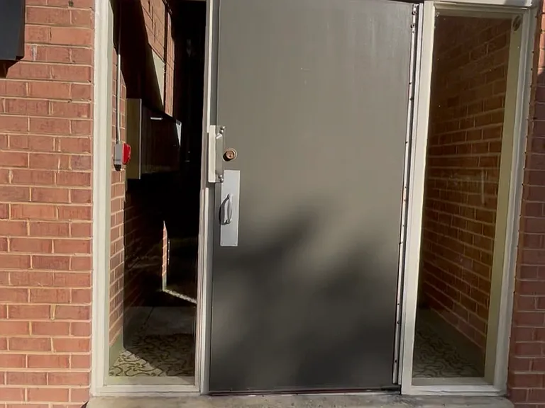 secured access to builidng