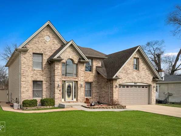 560 E Armitage Ave, Addison, IL 60101