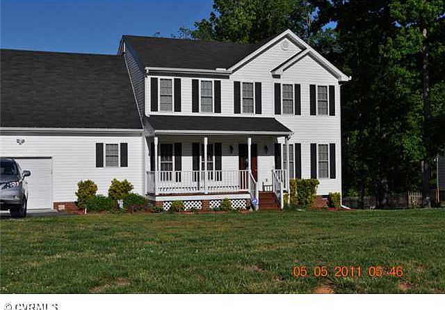 1st image of 15719 Pypers Pointe Dr