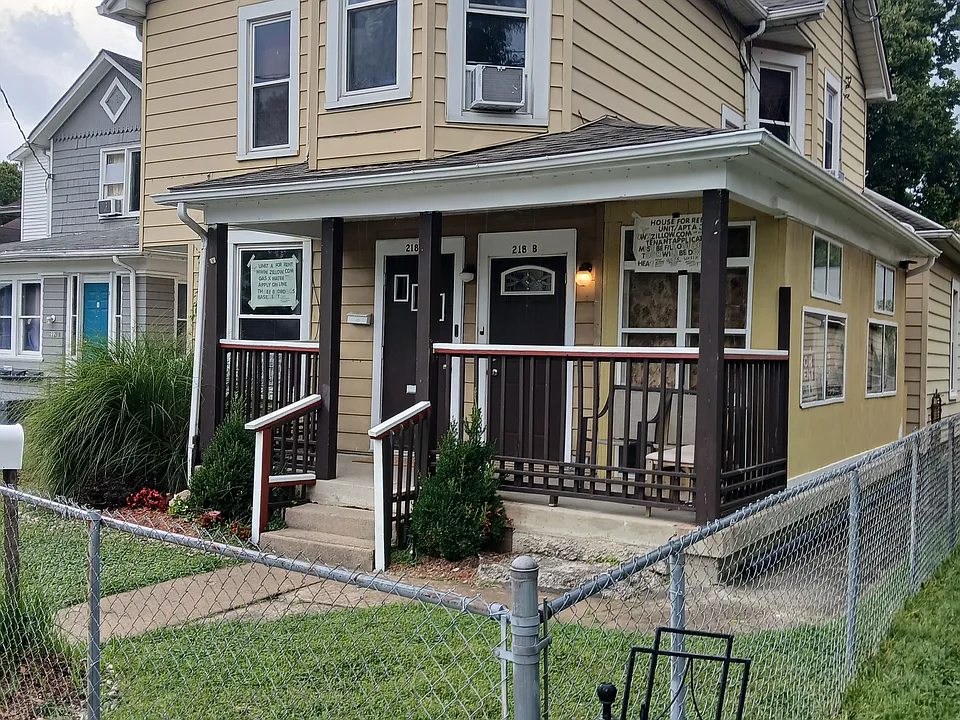 218 S Broad St #1