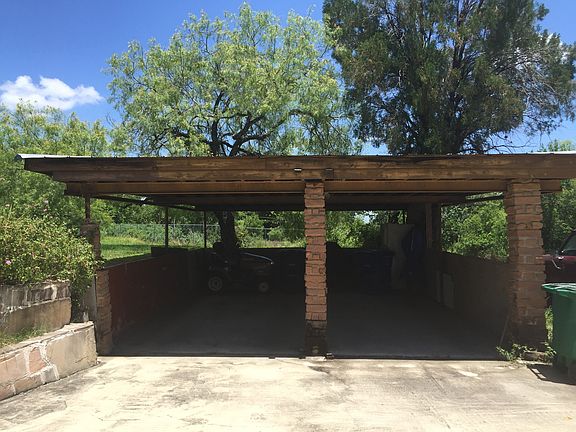3rd image of 103 Sunnycrest Dr
