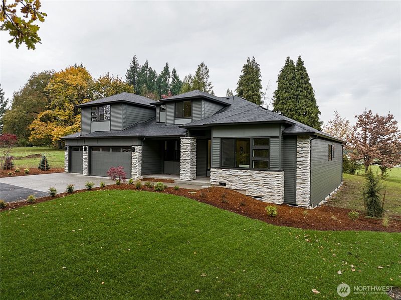 4th image of 1307 Walnut Lane