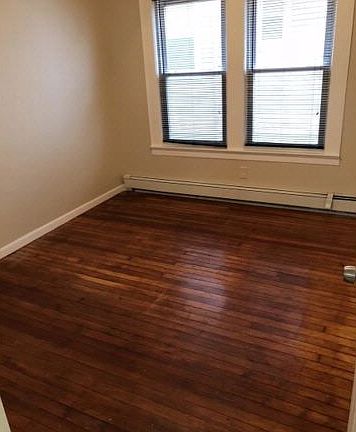 3rd image of 34 Isabella Ave