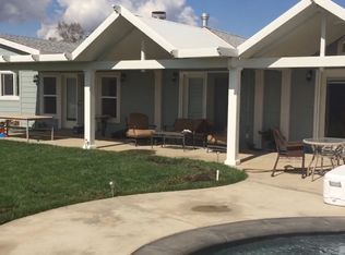 15063 Lake Mathews Dr, Perris, CA 92570