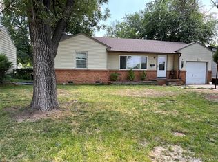212 W Davis Ave, Sapulpa, OK 74066
