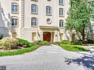 2025 S Queen St APT 231, York, PA 17403