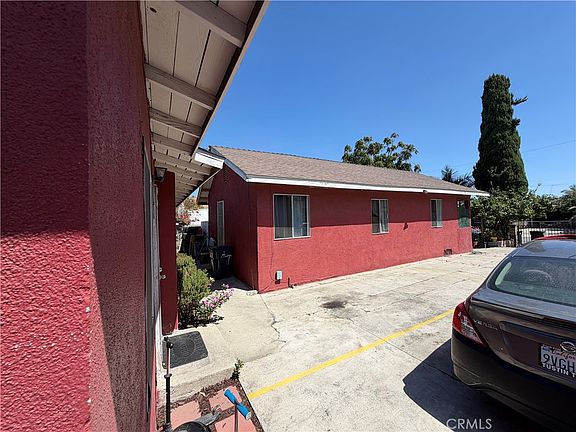 4th image of 2023 E 76th Pl