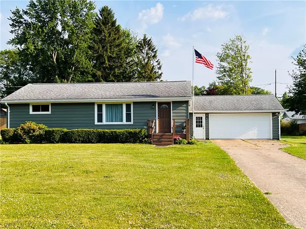 4207 Irene Dr, Erie, PA 16510