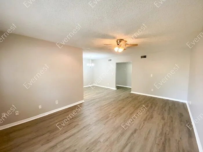 4455 38th Ter N #B15 — Photo 3