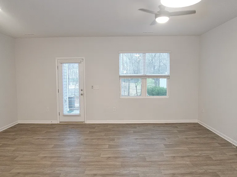 153 Enterprise Dr — Photo 23