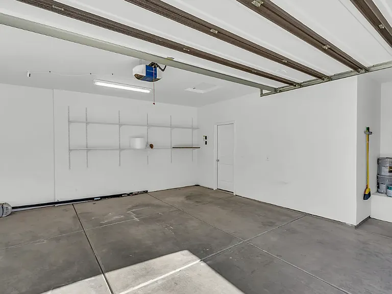 3321 S 300 W — Photo 14