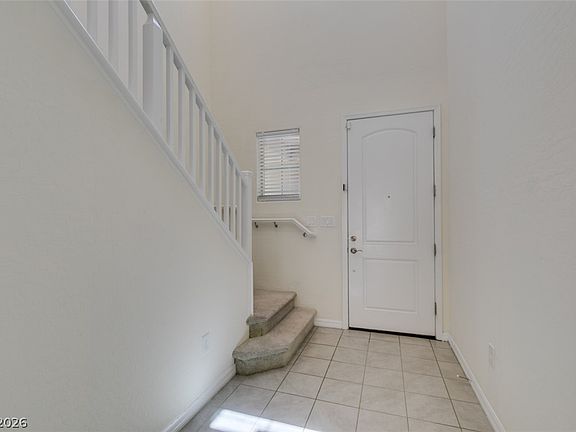 4th image of 135 Berneri Dr