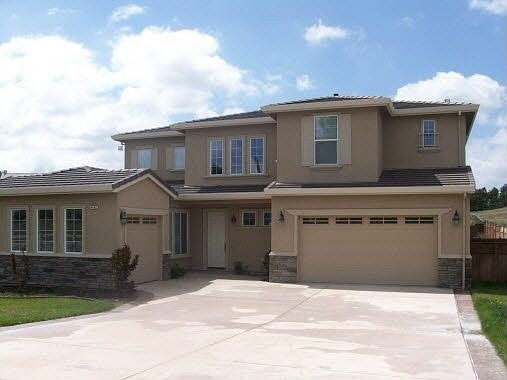 1st image of 4482 Lakeview Dr