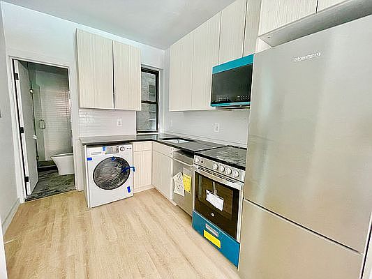 1st image of 446 W 55th St APT 2A