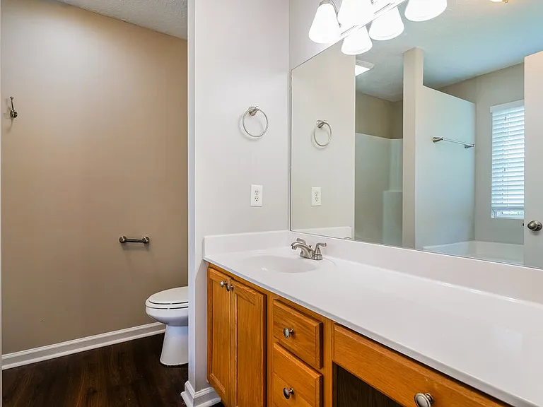 7128 Legacy Dr — Photo 10