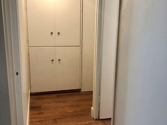 3rd image of 800 N Washington Street N #204